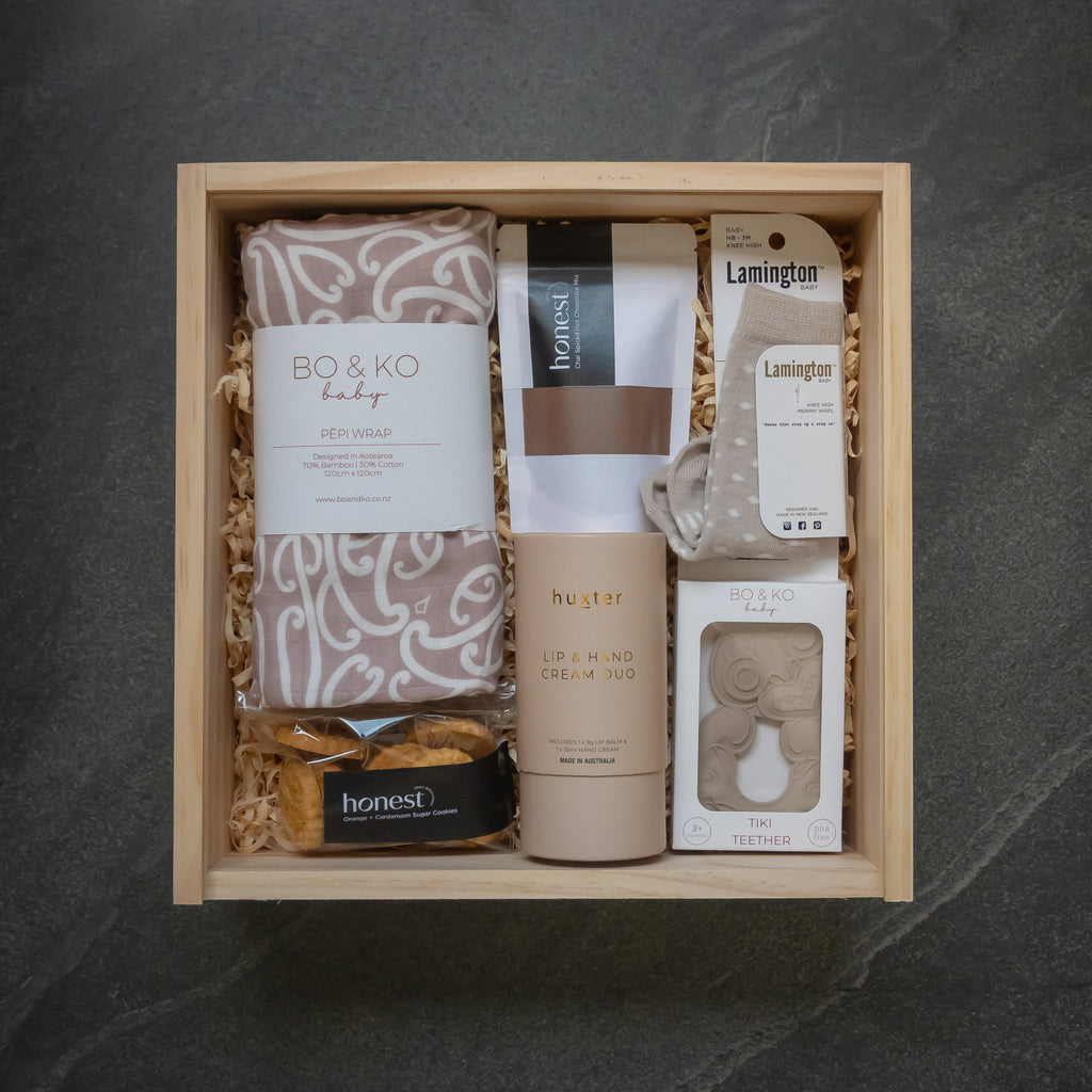 Mumma & Pēpi – Tiki